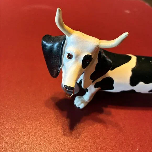 WEINER DOG/COW FIGURINE – Whimsical and Comical, Black & White - Picture 8 of 13